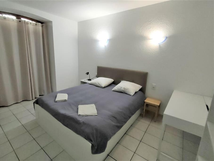 Le Petit Goudarguais Apartment Гударг Екстериор снимка