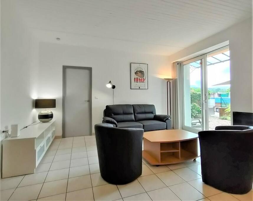 Le Petit Goudarguais Apartment Гударг Екстериор снимка