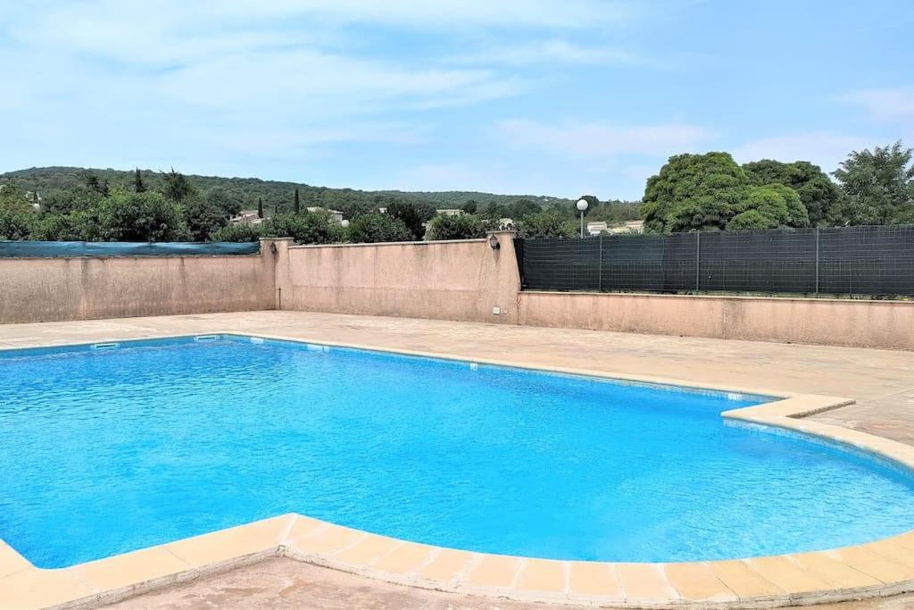 Le Petit Goudarguais Apartment Гударг Екстериор снимка